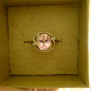 PRETTY  GENUINE PINK SAPPHIRE RING.